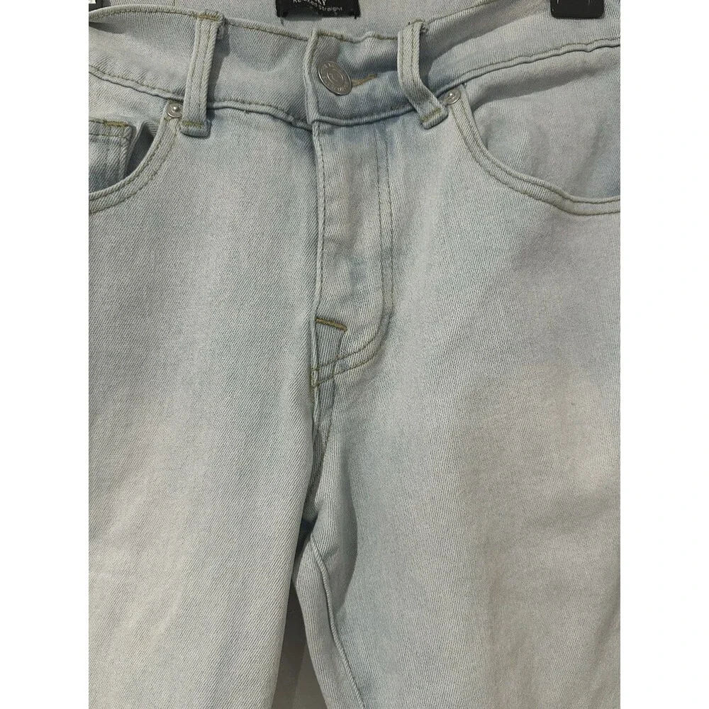 True Religion Men's Blue Jeans Ricky Relaxed Straight Size 32 Light Blue Denim